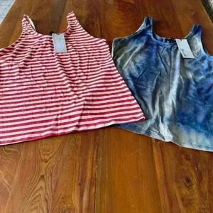 🚨BUNDLE🚨Super Soft YANKAK Tank Tops ~L ~ NWT!